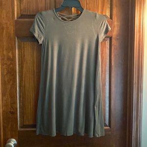 Worn once EUC olive green Crown of Hearts dress size L